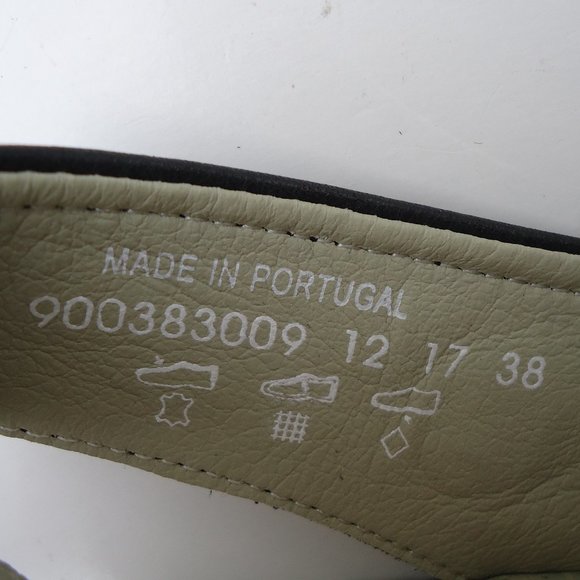 SIZE 8. Softinos leather sling back sandals . - Picture 15 of 16